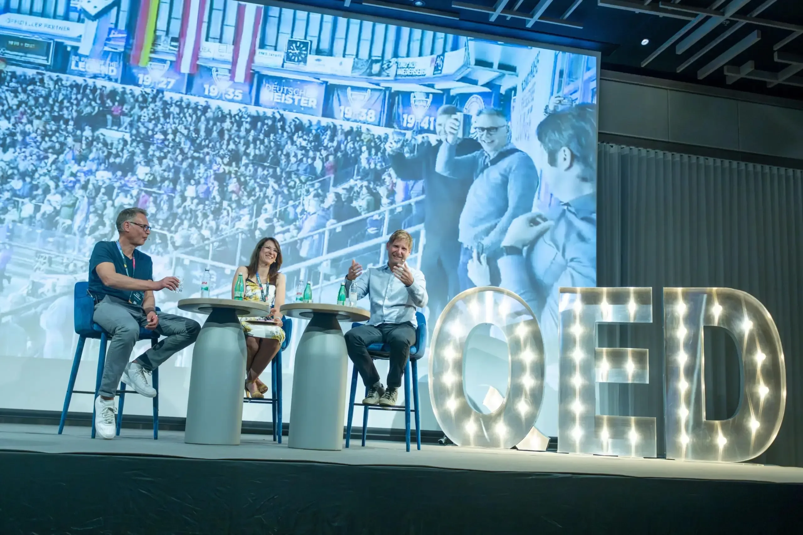 Panel discussion on the QED stage